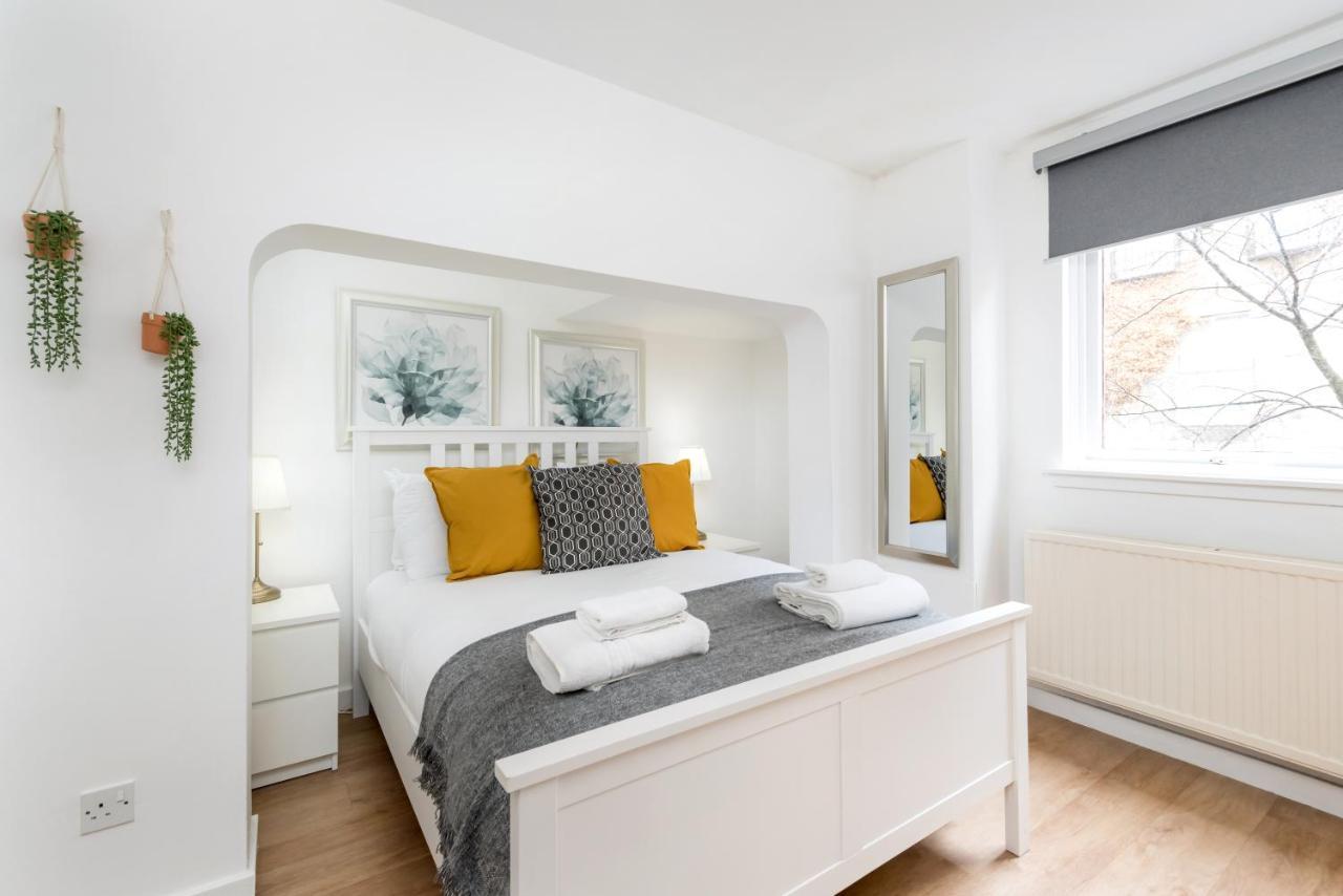Cosy 1 Bedroom In The West End 에든버러 외부 사진
