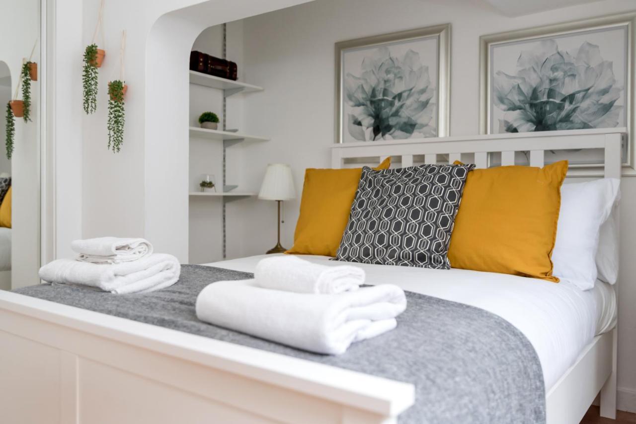 Cosy 1 Bedroom In The West End 에든버러 외부 사진